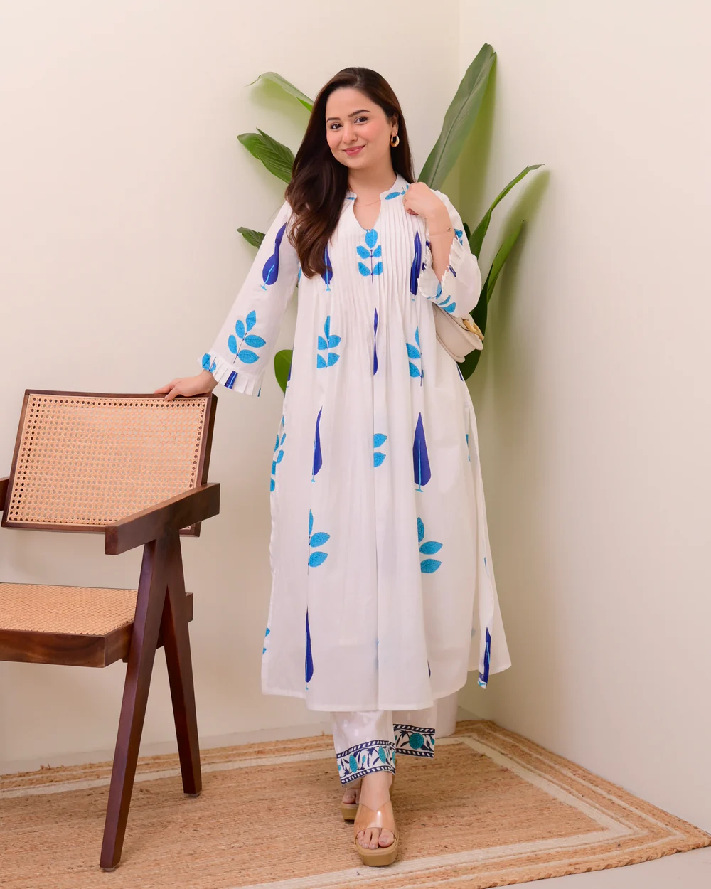 White Cotton Printed Kurta Pant Set
