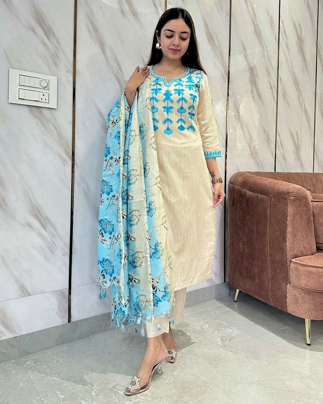 Resham Thread Aari Embroidered Straight Cut Kurta Pant & Dupatta