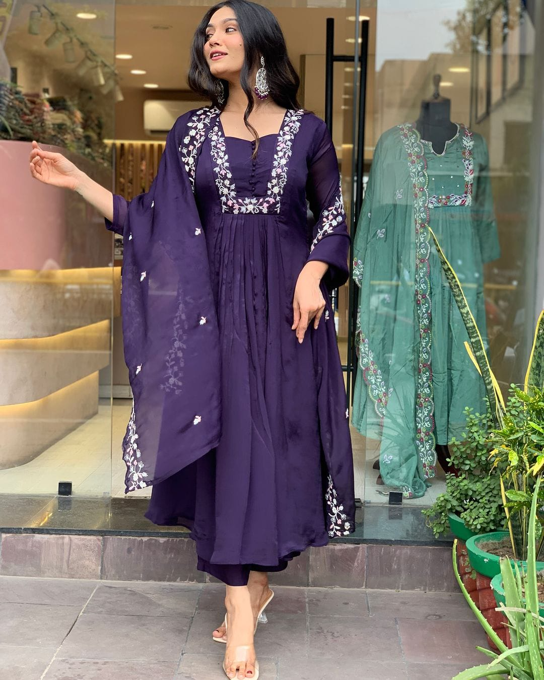 Matte Purple Cotton Embroidered Kurta Pant & Dupatta Set