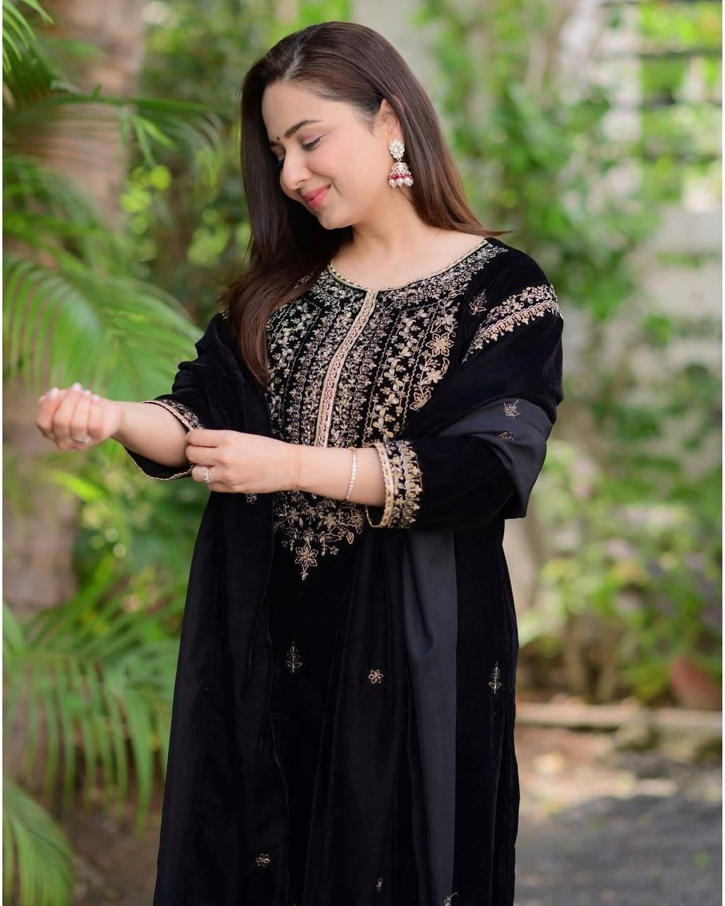 Viscose Velvet Embroidered Sequence Work Kurta Pant & Dupatta - Party Wear
