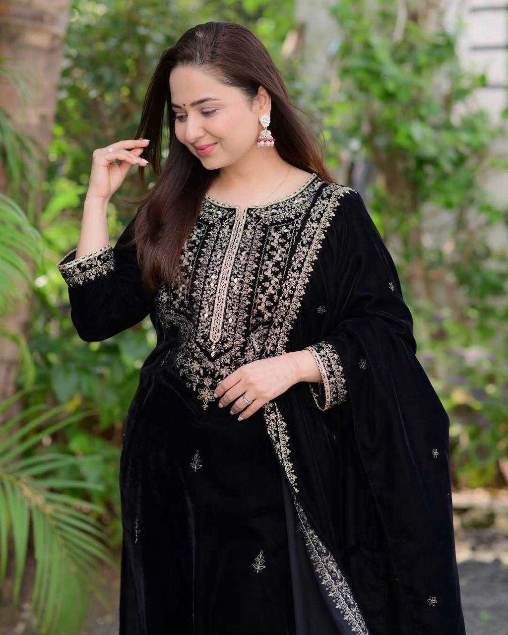 Viscose Velvet Embroidered Sequence Work Kurta Pant & Dupatta - Party Wear