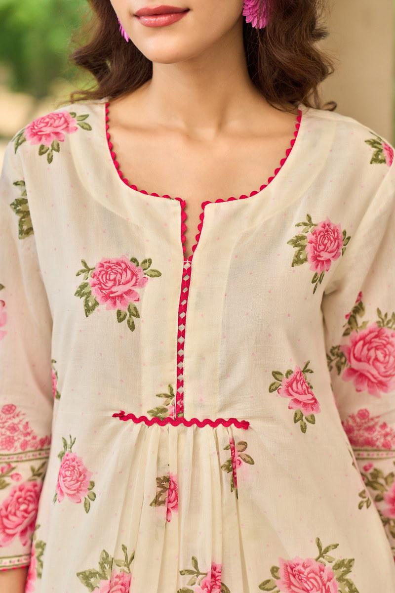 Beige Floral Mul Chanderi Kurta Pant Set