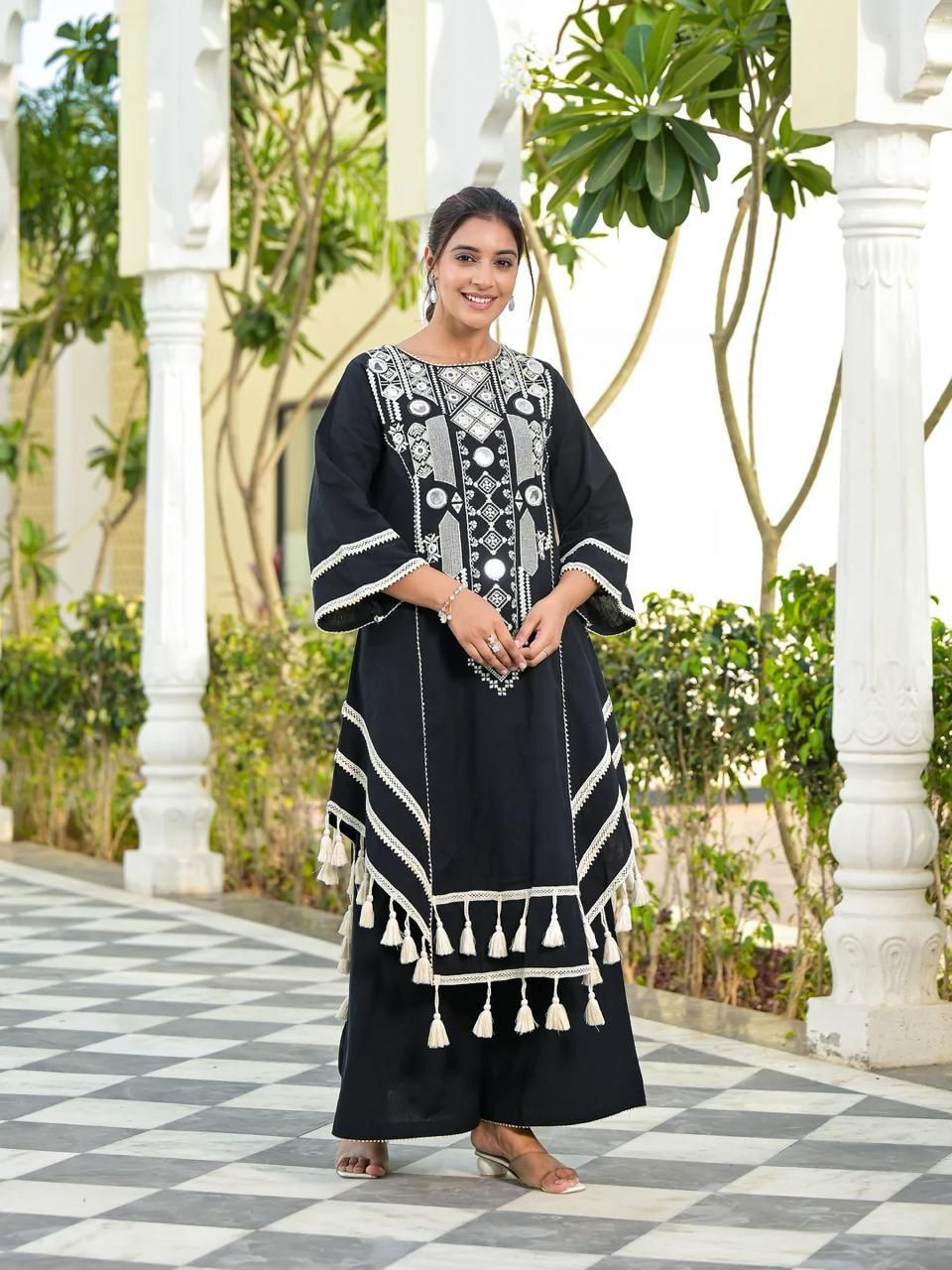Black Rayon Cotton Thread Mirror Work Kurta & Plazzo Set