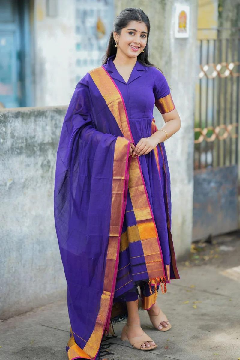 Handloom Suit Set in Purple