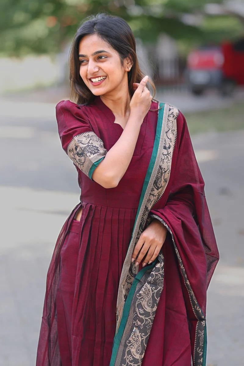 Maroon Handloom Gathered Kurta Set With Thread Weaving Of Peacock Motifs