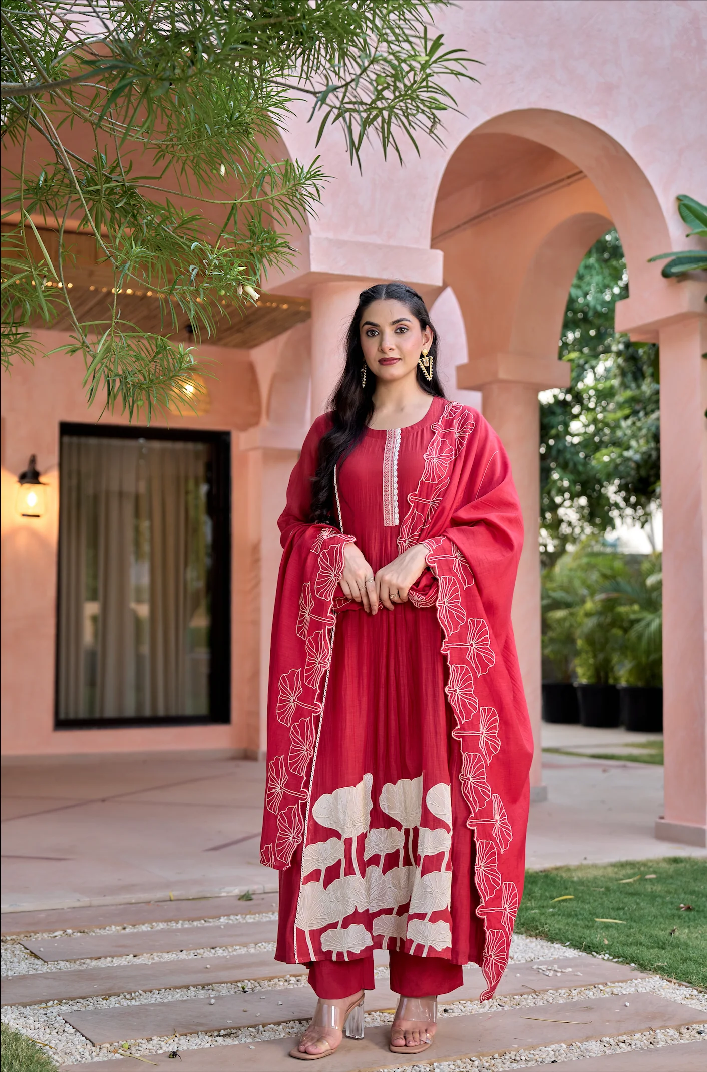 Red Mul Chanderi Embroidered Kurta Suit Set With Applique Work