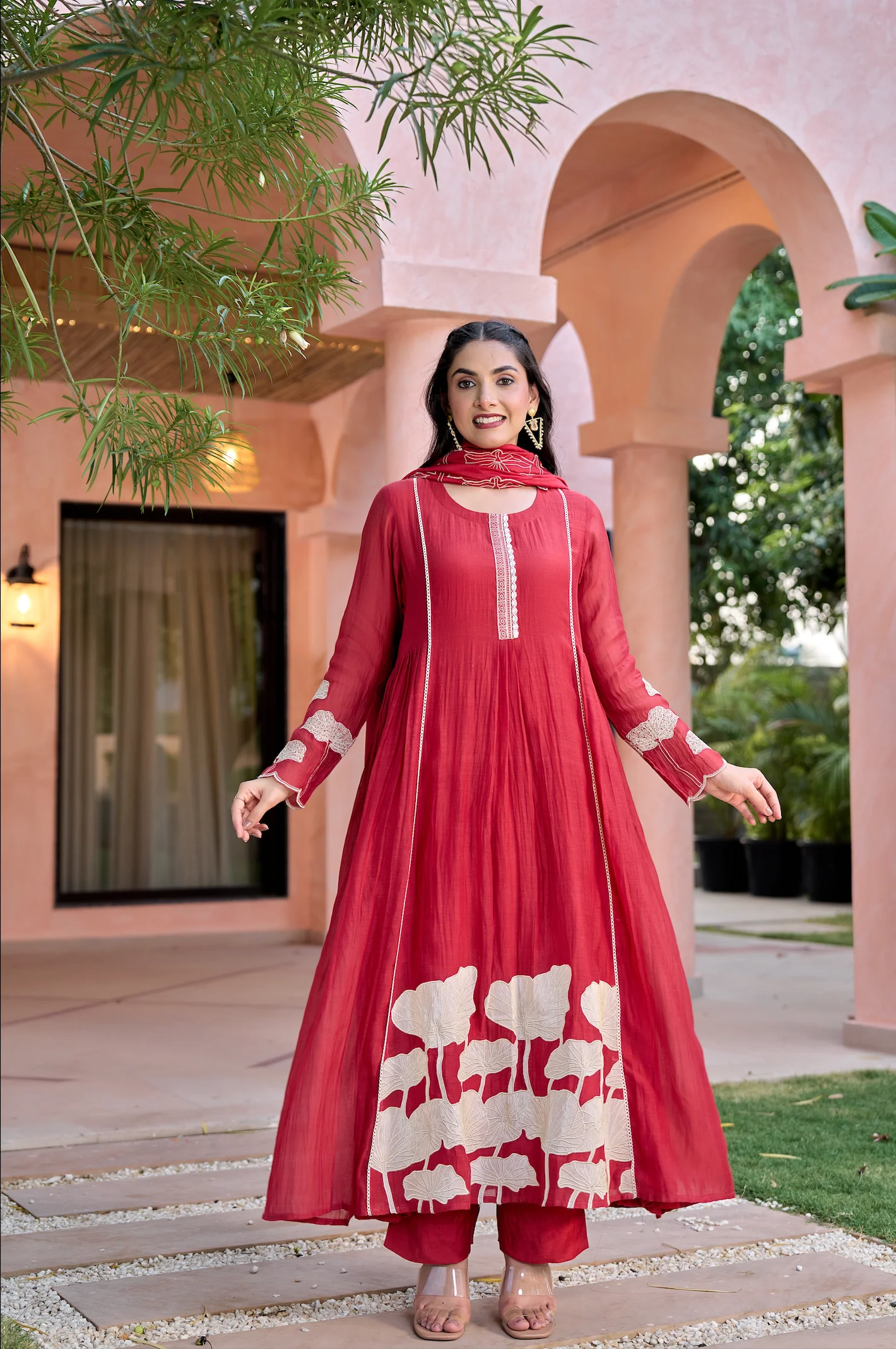 Red Mul Chanderi Embroidered Kurta Suit Set With Applique Work