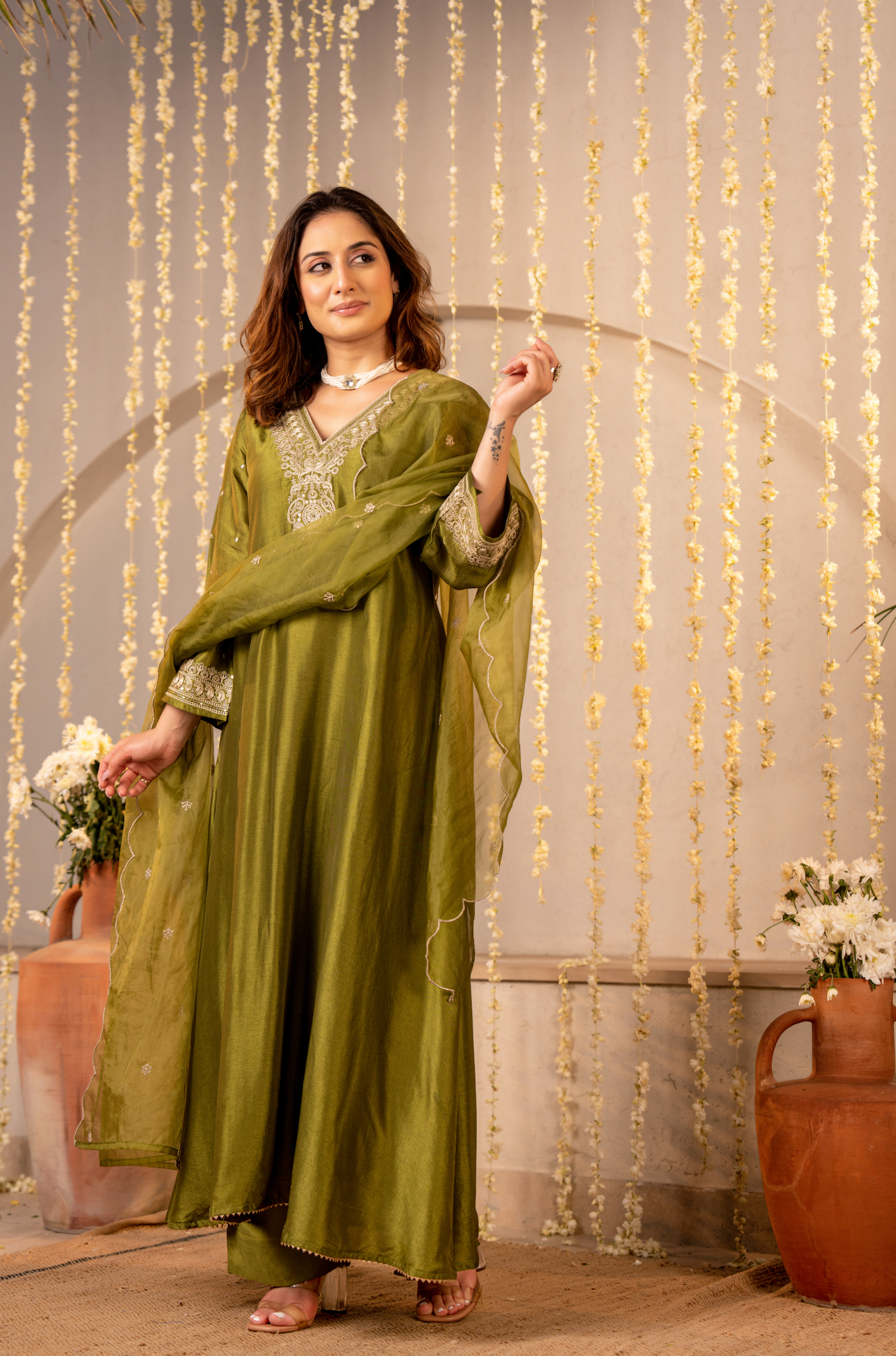 Emralld Festive Russian Silk Suit Set