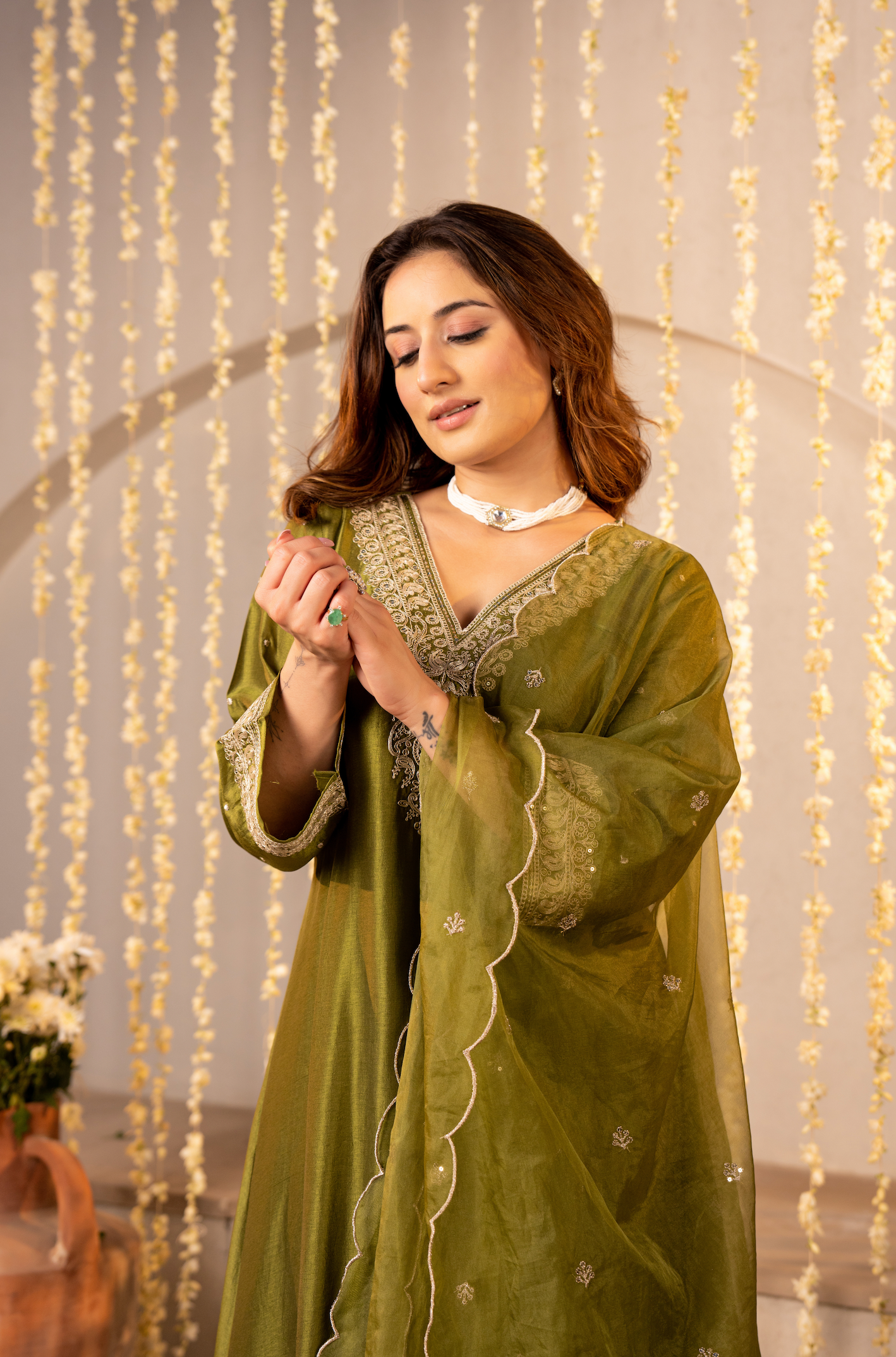 Emralld Festive Russian Silk Suit Set