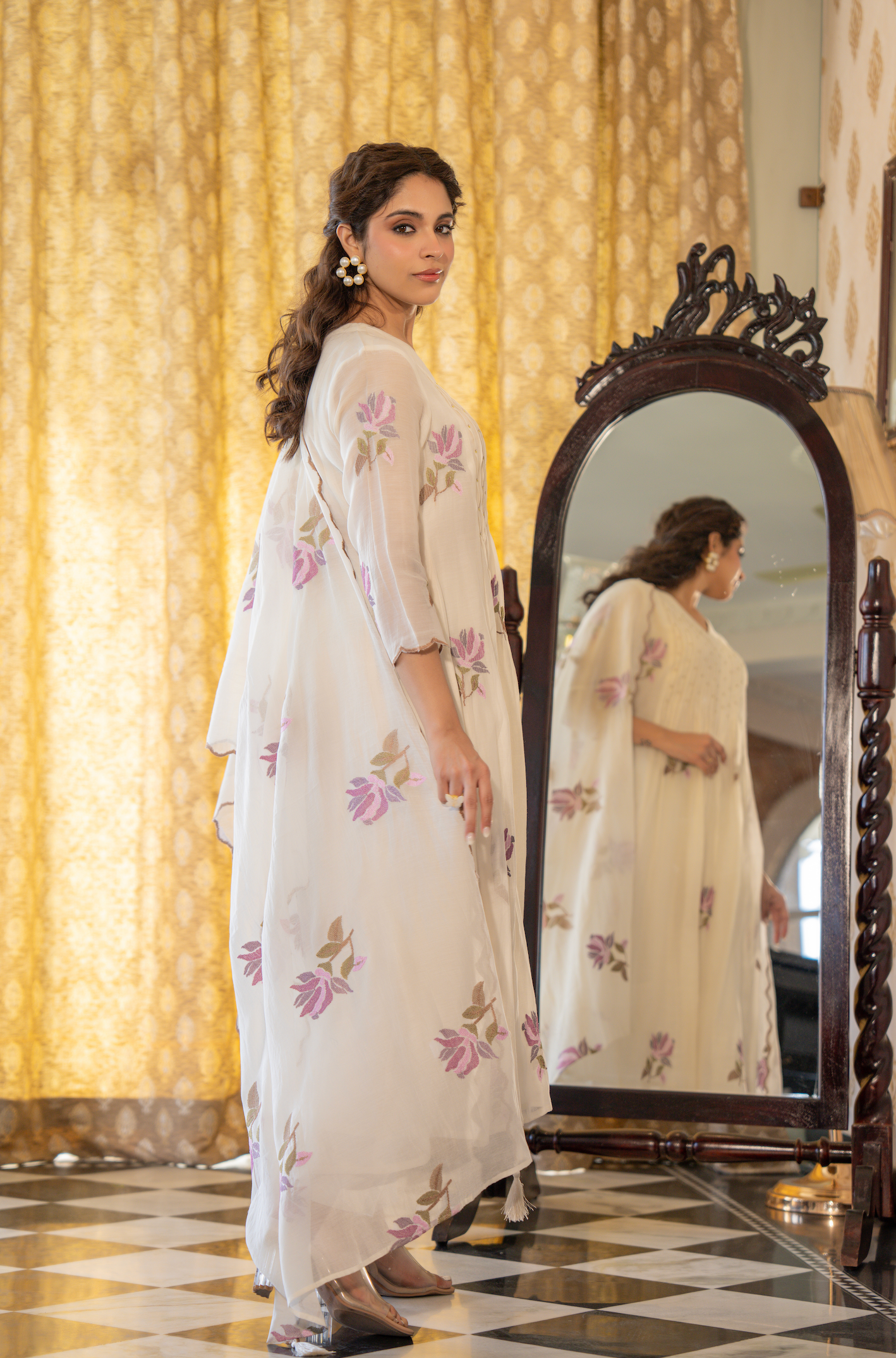 Off White Floral Mul Chanderi Suit Set