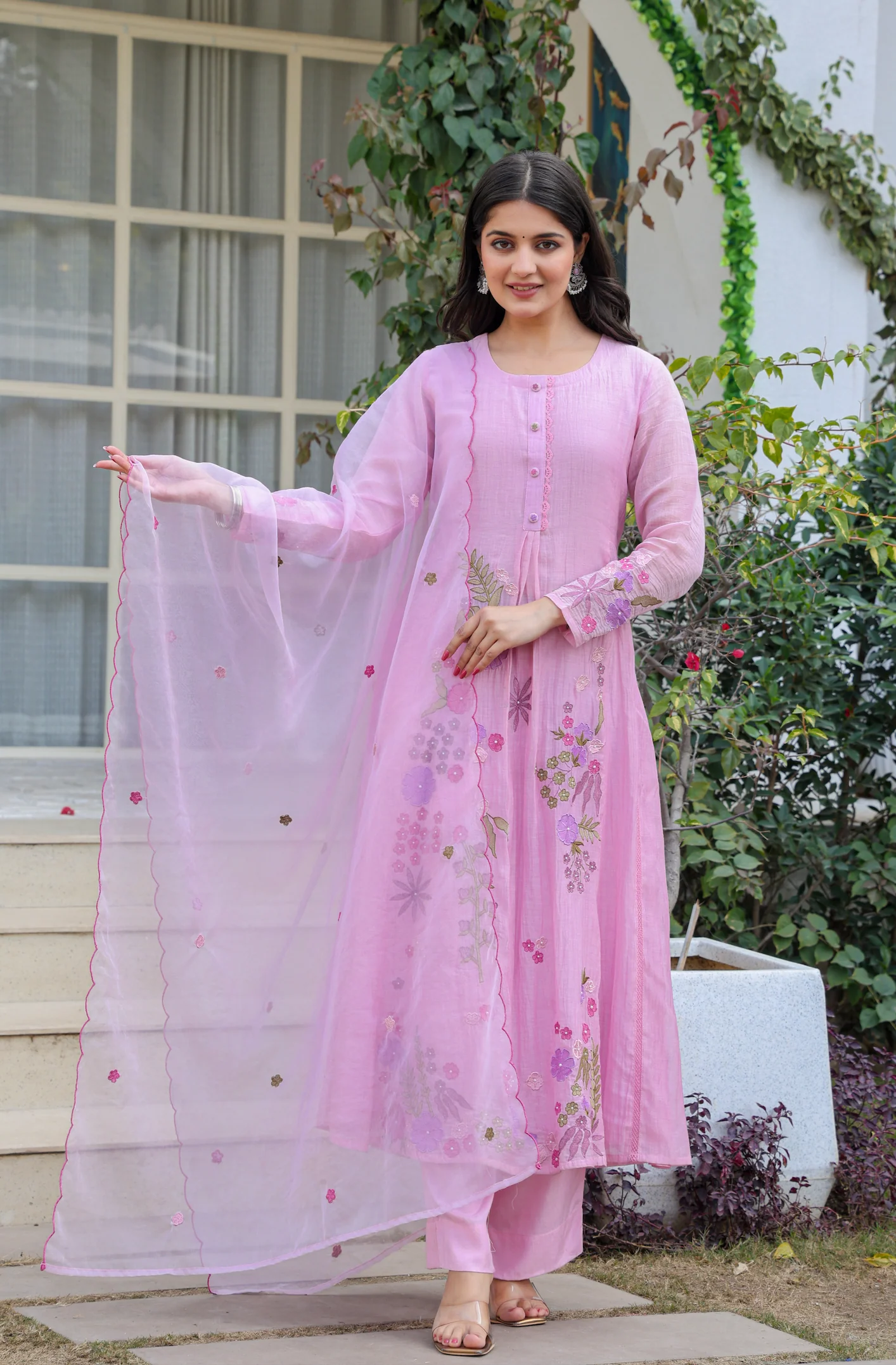 Mul Chenderi Embroidered Applic Work Kurta Pant & Dupatta (2 Colors)