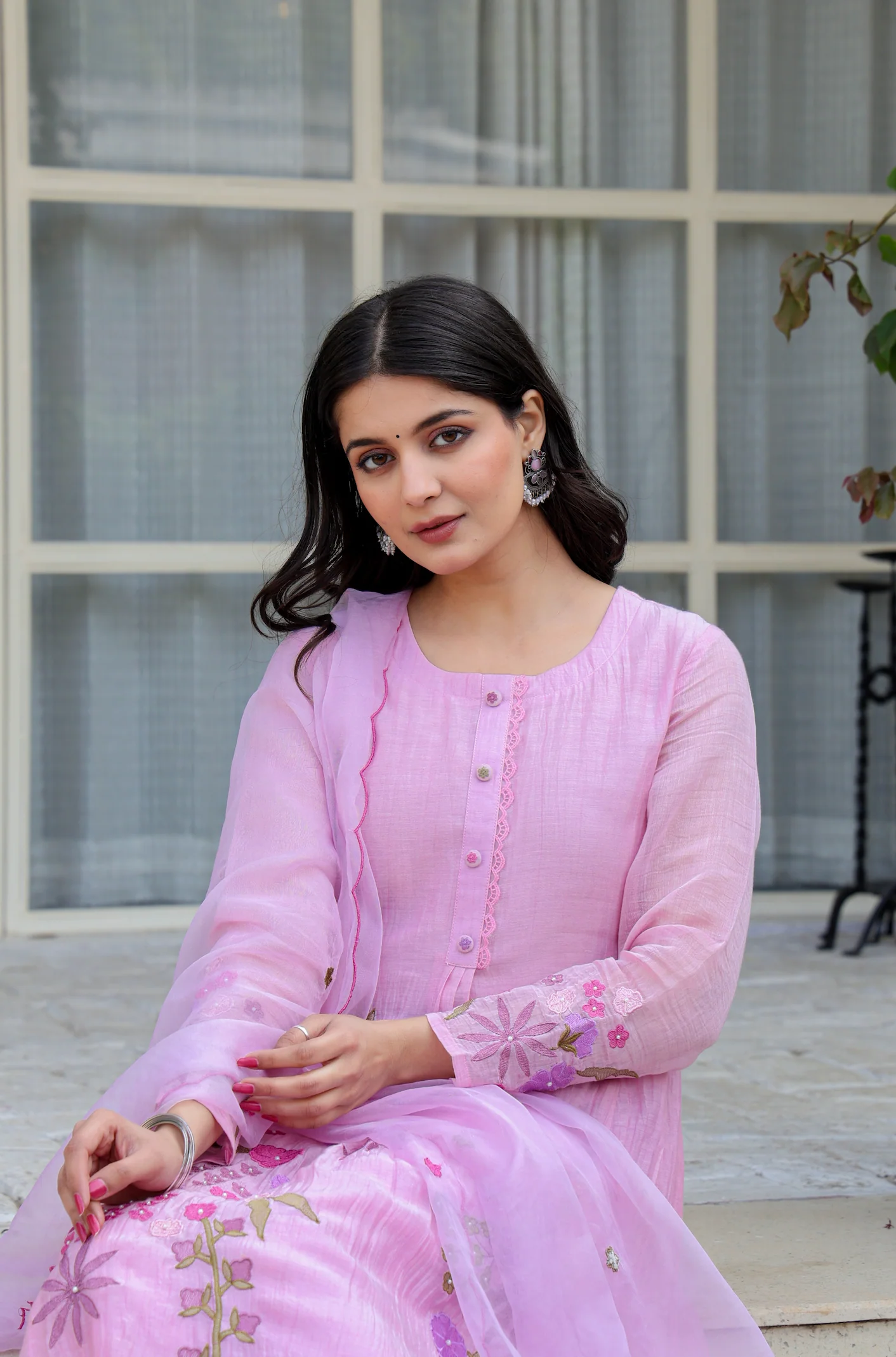Mul Chenderi Embroidered Applic Work Kurta Pant & Dupatta (2 Colors)