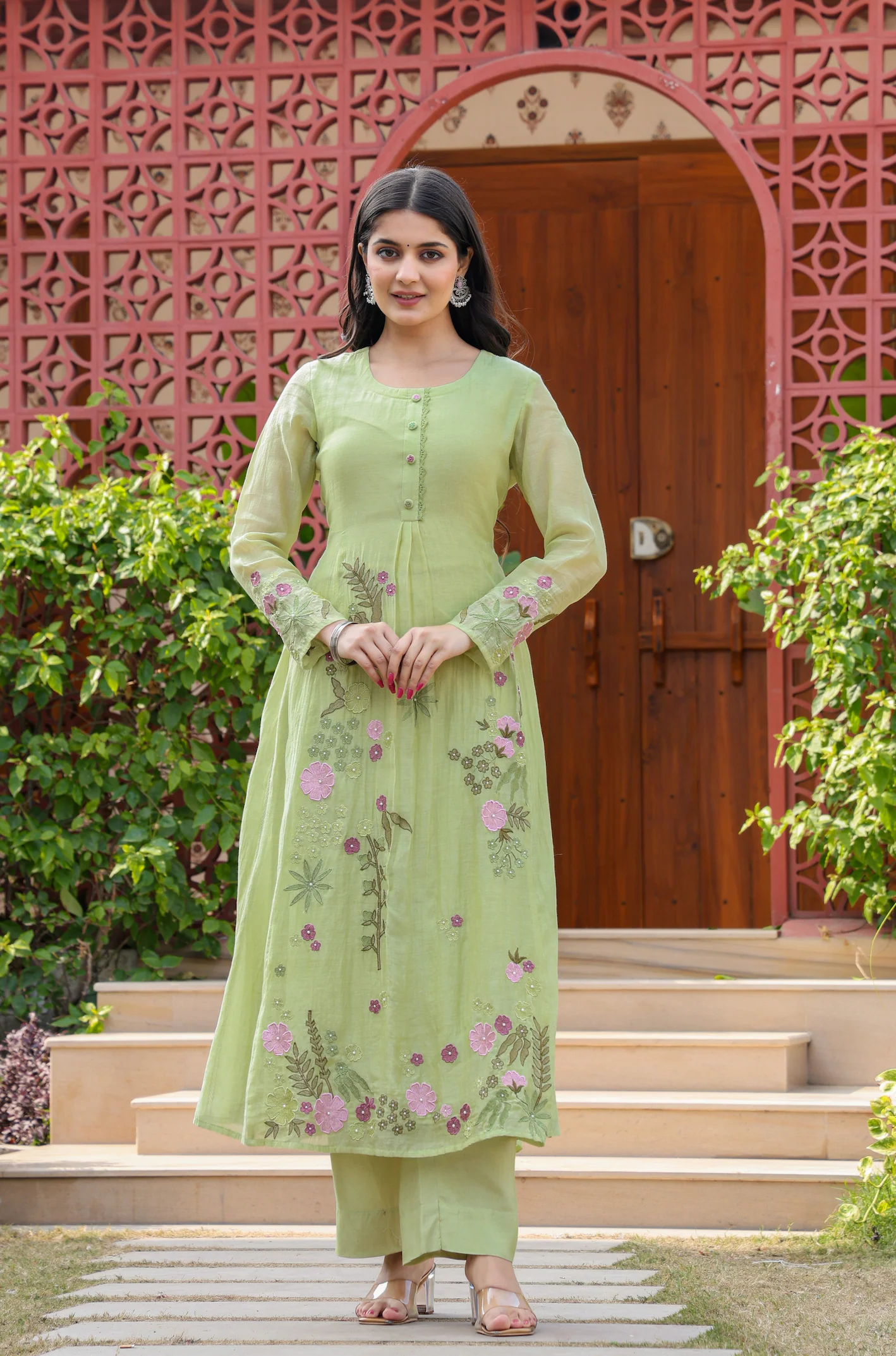Mul Chenderi Embroidered Applic Work Kurta Pant & Dupatta (2 Colors)