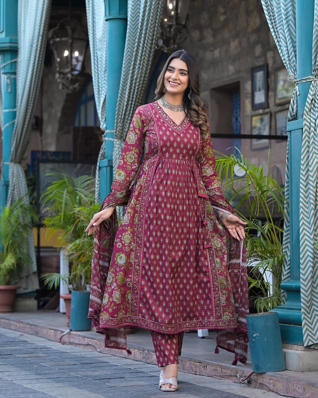 Cotton Dabu Printed & Embroidered Kurta Pant & Dupatta Set (2 Colors)