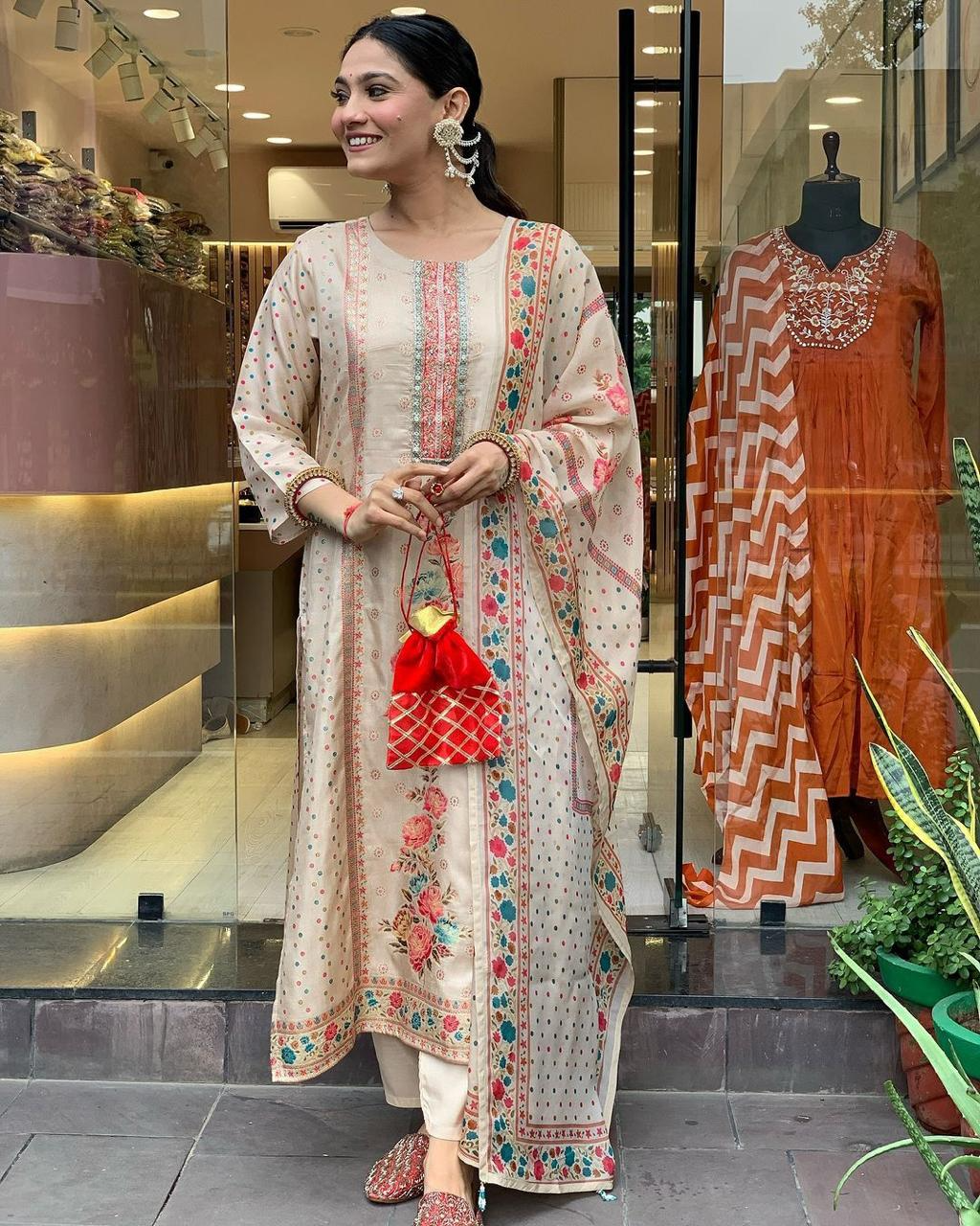 Muslin Sequence Printed Lining Kurta Pant & Dupatta