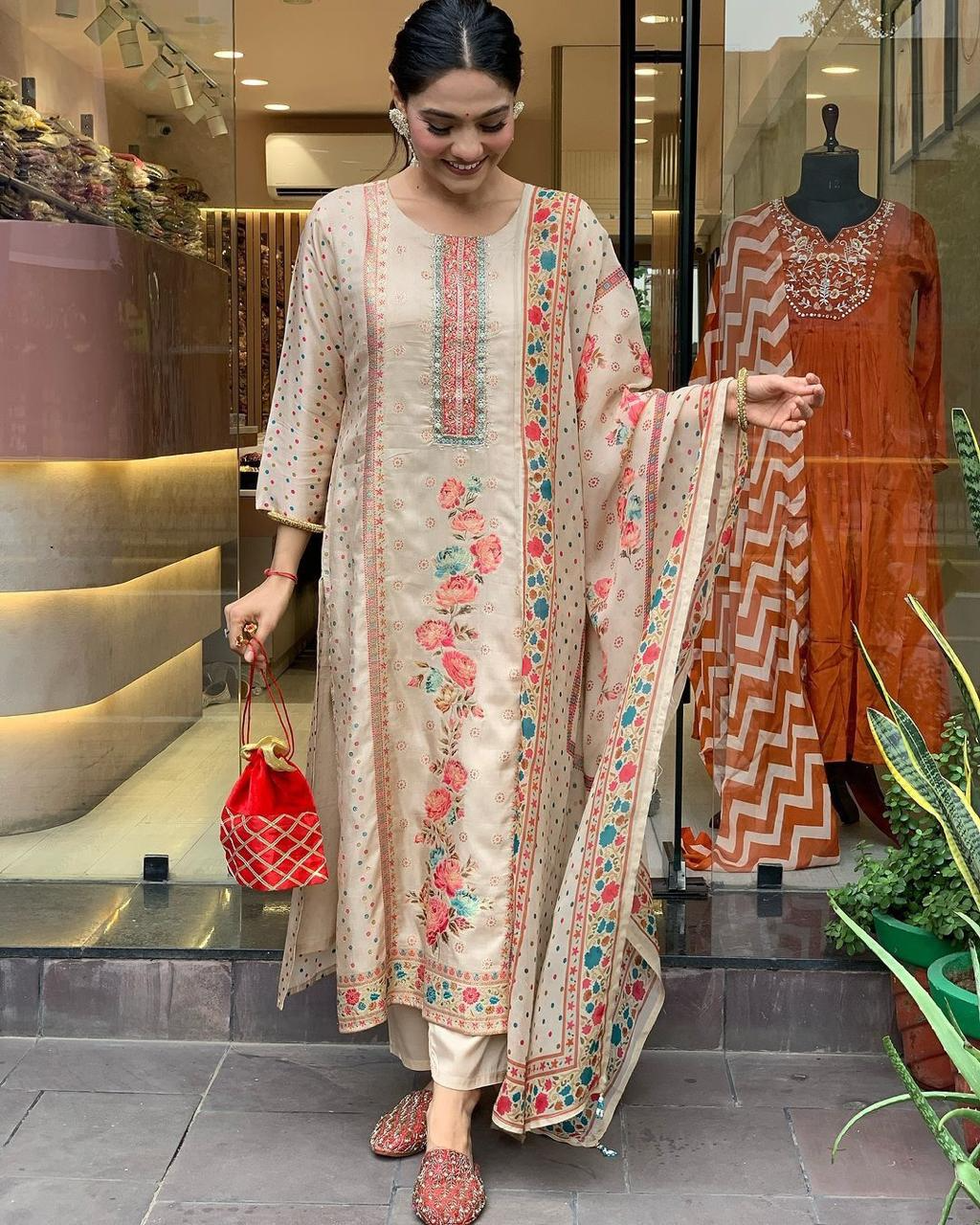 Muslin Sequence Printed Lining Kurta Pant & Dupatta