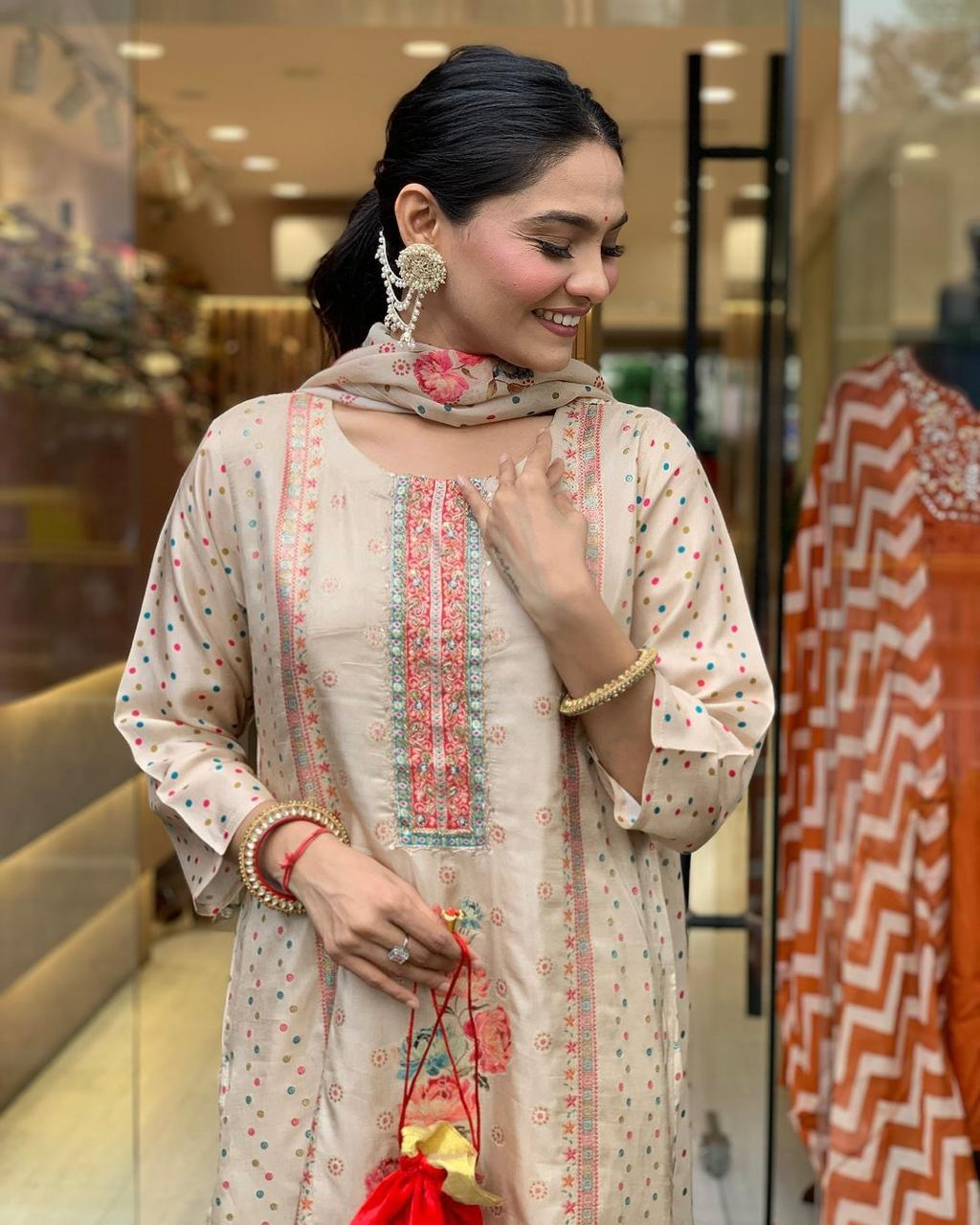 Muslin Sequence Printed Lining Kurta Pant & Dupatta