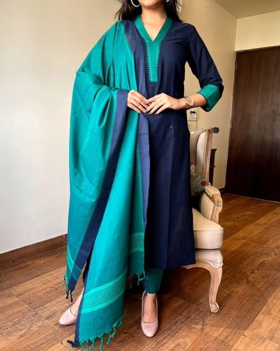 South Cotton Self Thread Hand Loom Butti Kurta Pant & Dupatta With Temple Border