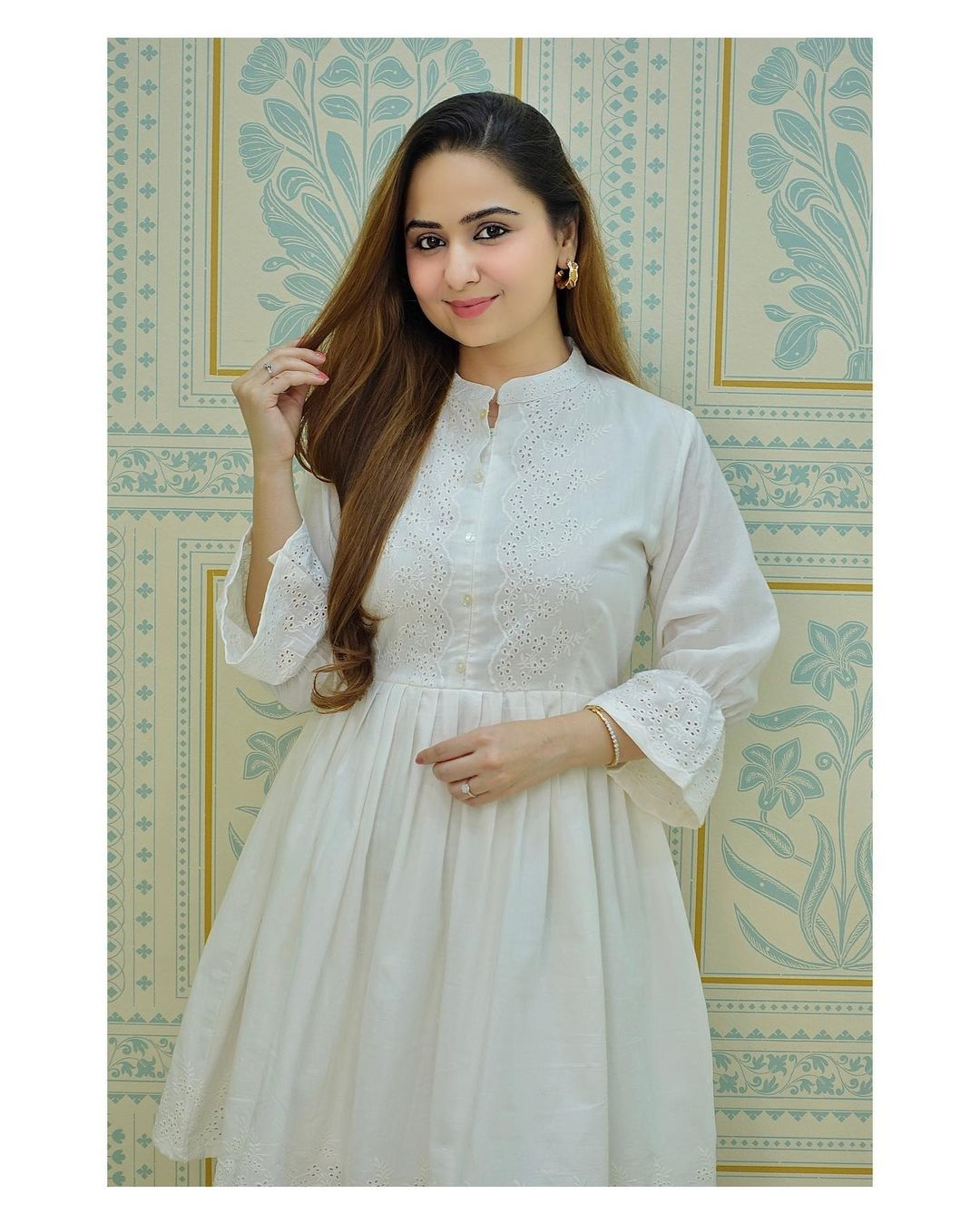Easy Breezy, Comfortable Cotton Schiffli Co- Ord Set