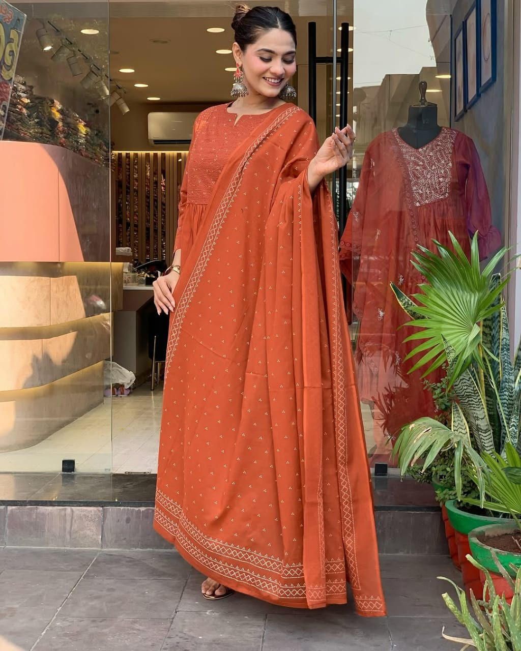 Rust Mellows Voluminous Cotton Kurta Pant & Dupatta