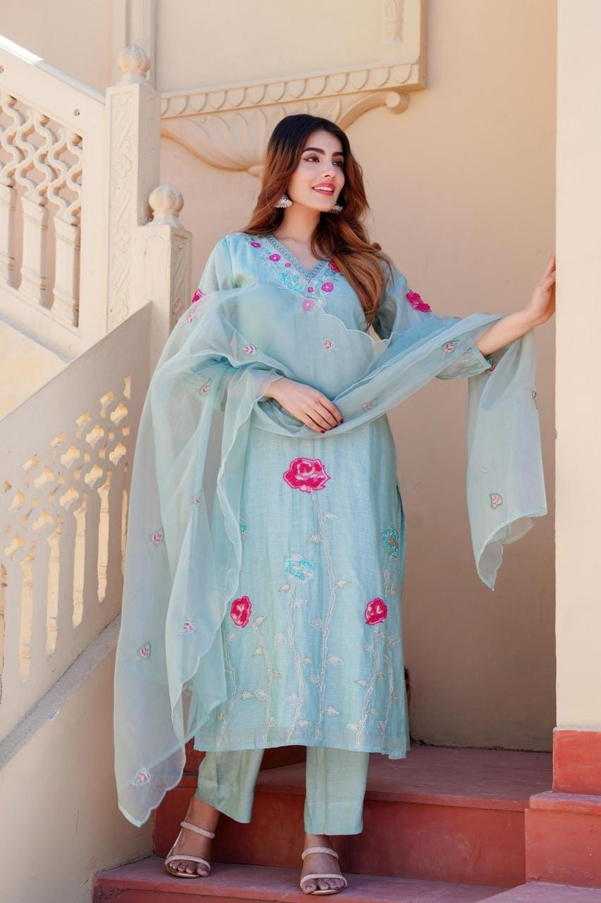 Light Blue Mul Chanderi Kurta With Handwork & Knotwork With Silk Pant & Dupatta
