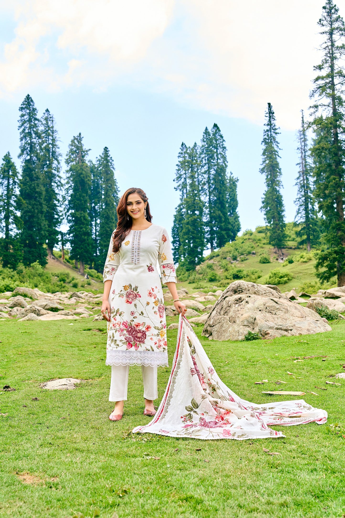 Floral Printed Cotton Lining Kurta Set (Set Of 3)