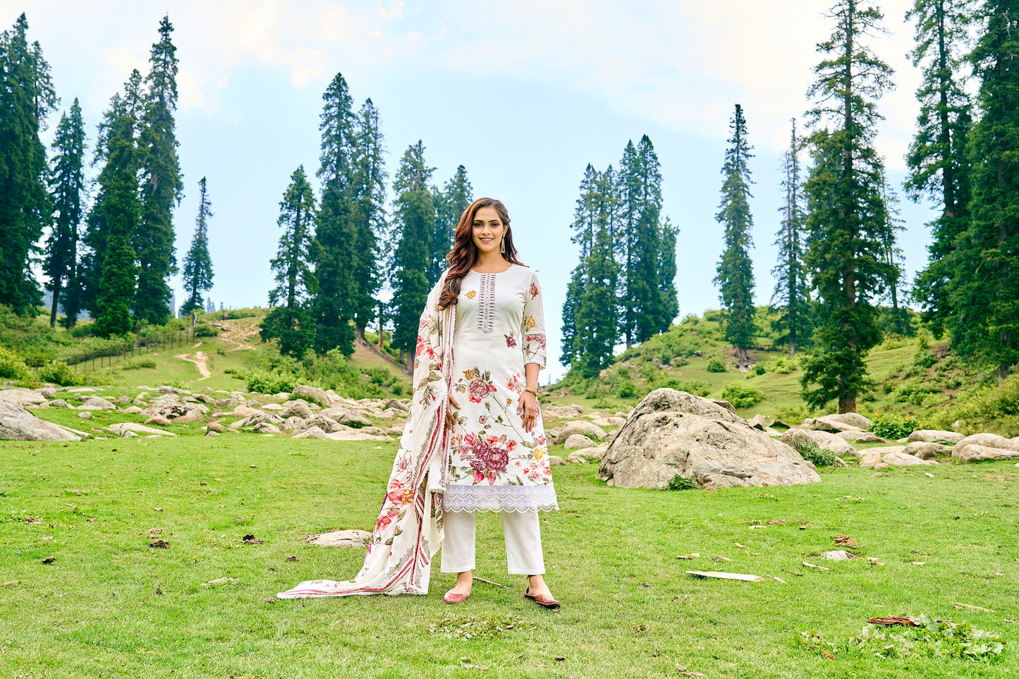 Floral Printed Cotton Lining Kurta Set (Set Of 3)