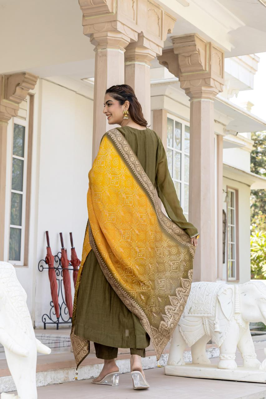 Banarasi Mul Silk Kurta Pant & Dupatta