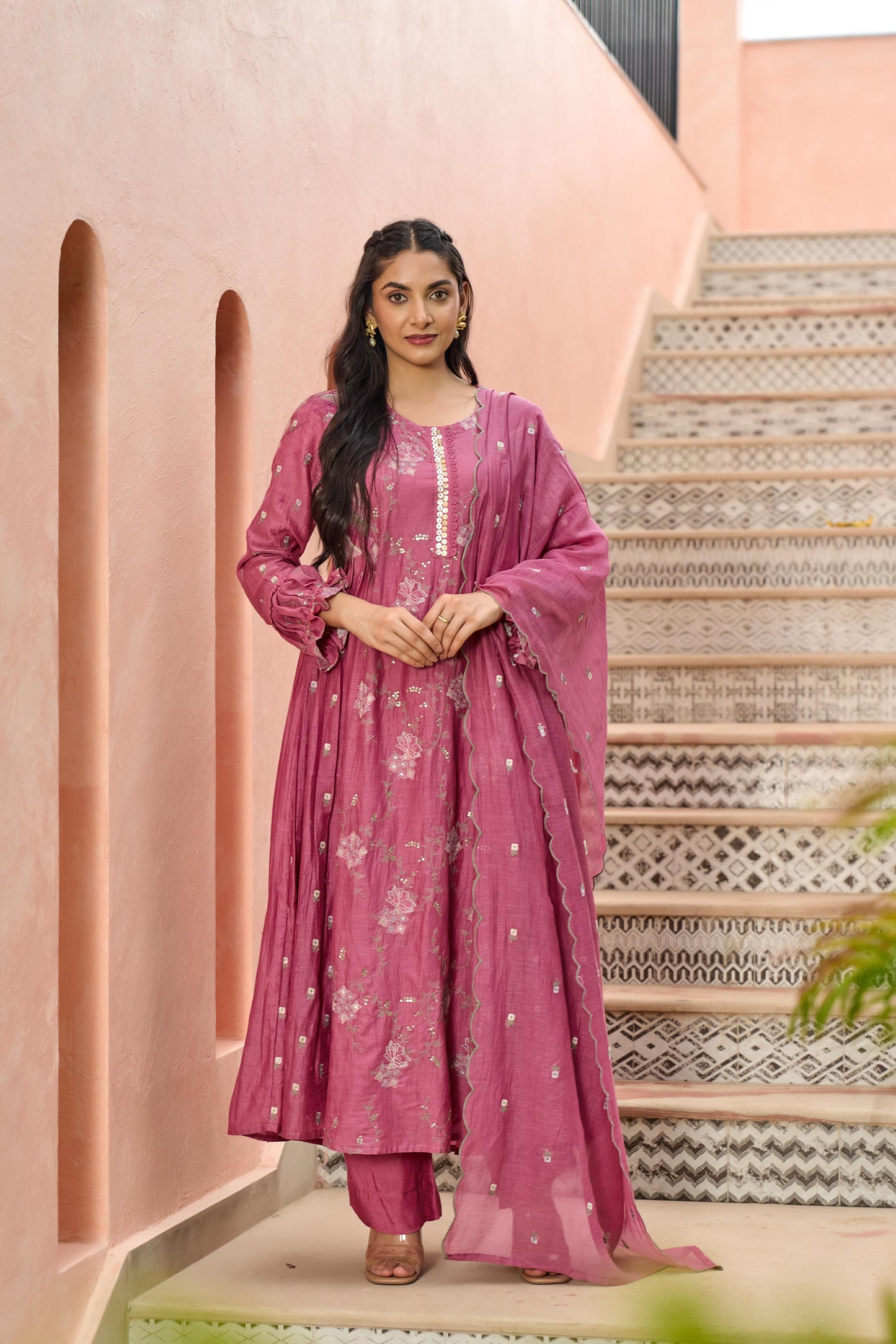 Pink Mul Chanderi Hand Design Embroidered Kurta Set