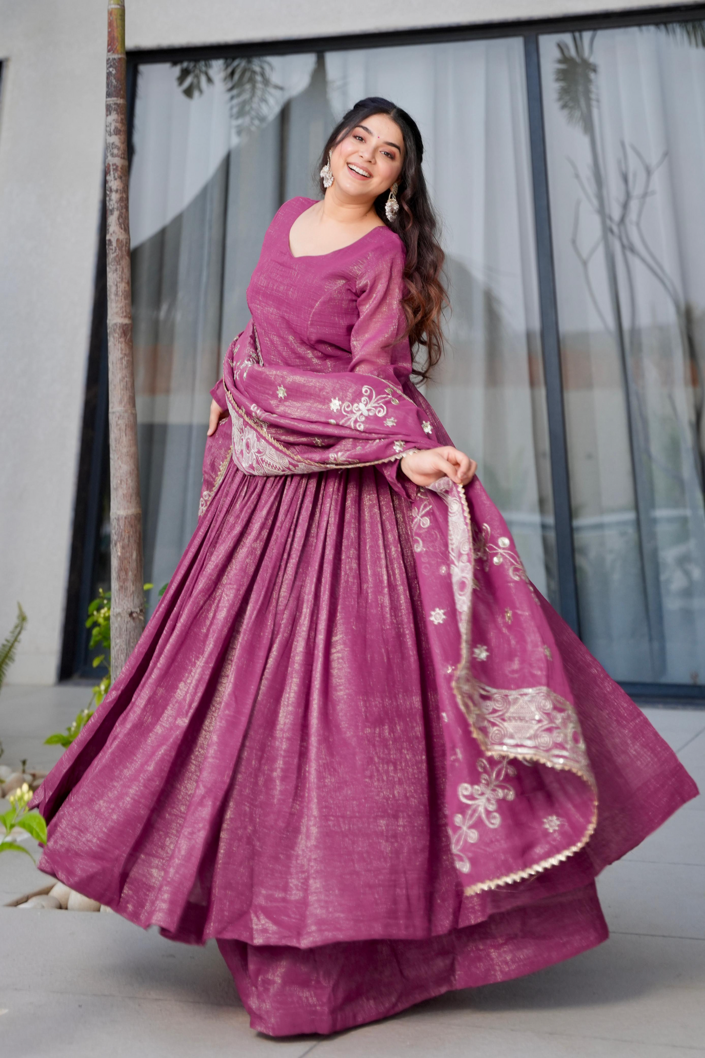Gulabo Heavy Gown (Set Of 3)