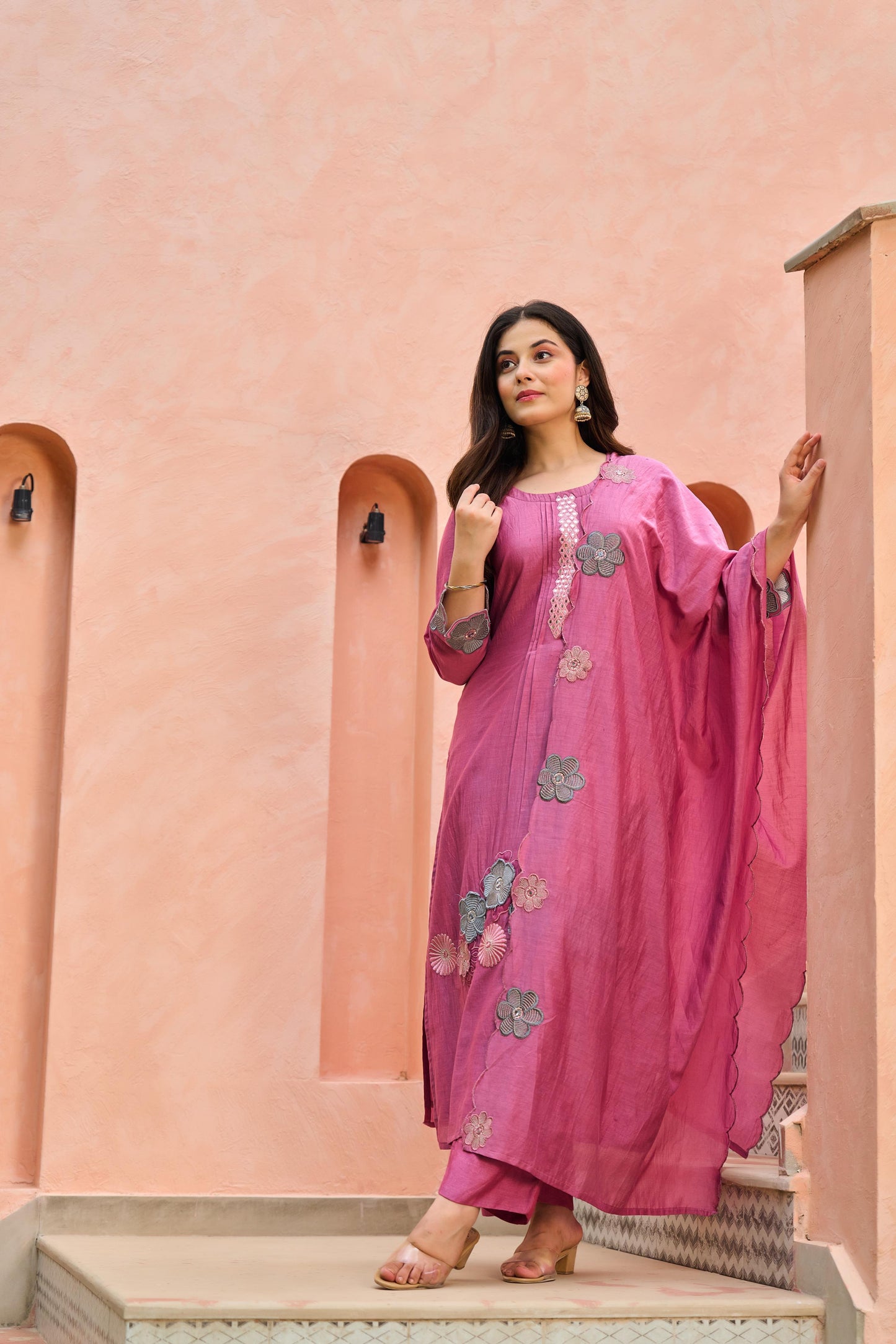Rose Pink Mul Chanderi Kurta Set With Applique Work