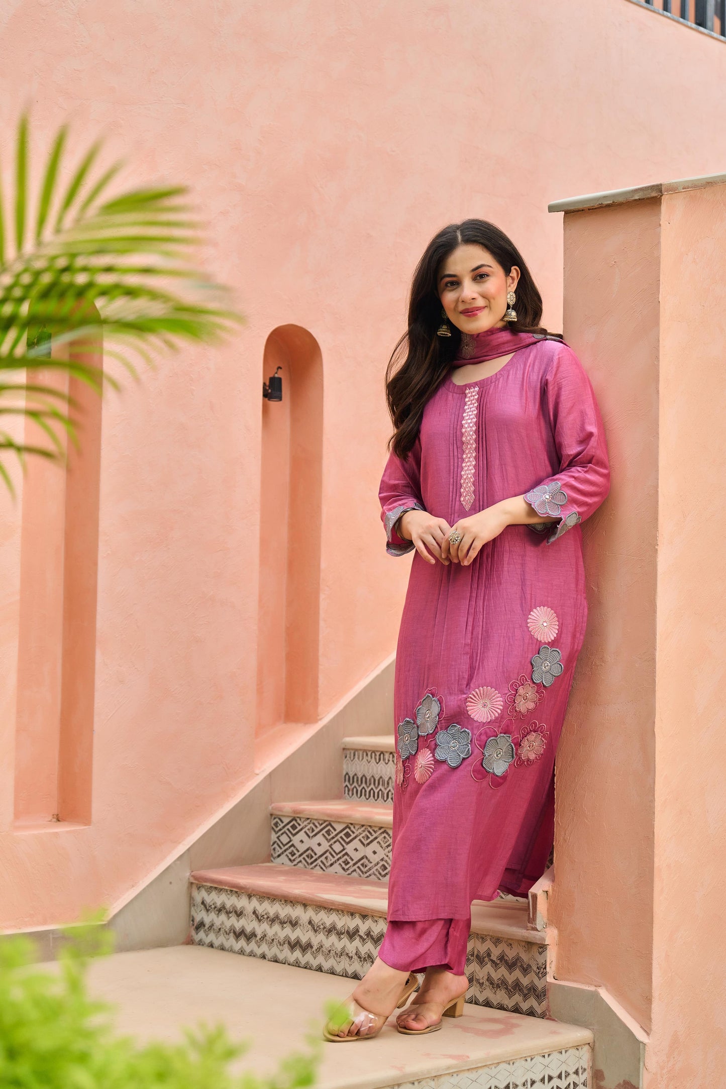 Rose Pink Mul Chanderi Kurta Set With Applique Work