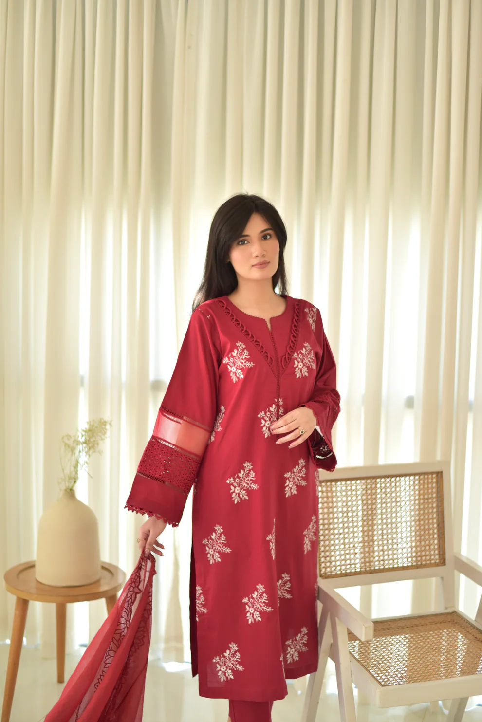 Maroon Roman Silk Embroidered Kurta Pant & Dupatta