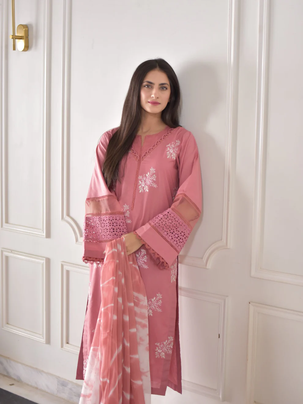 Pink Pastel Roman Silk Embroidered Kurta Pant & Dupatta