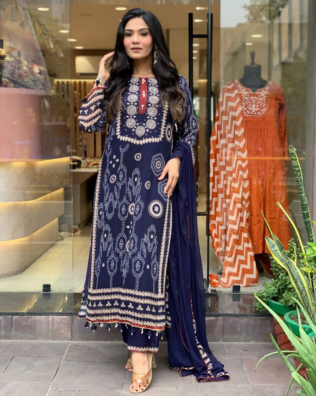 Navy Blue Diamond Silk Schiffli Hand Work & Thread Kodi With Latkan Kurta Set With Dupatta