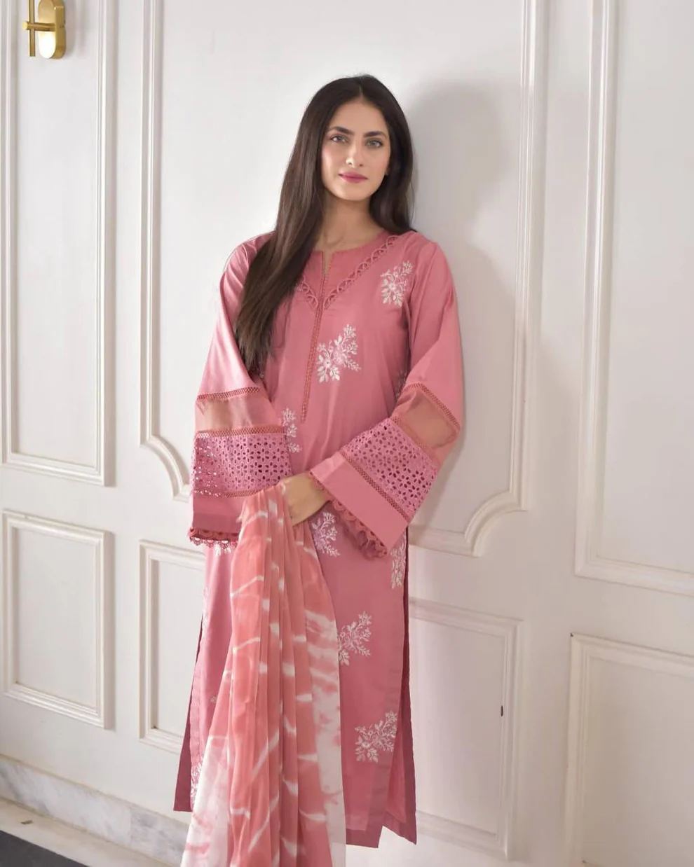 Pink Pastel Roman Silk Embroidered Kurta Pant & Dupatta