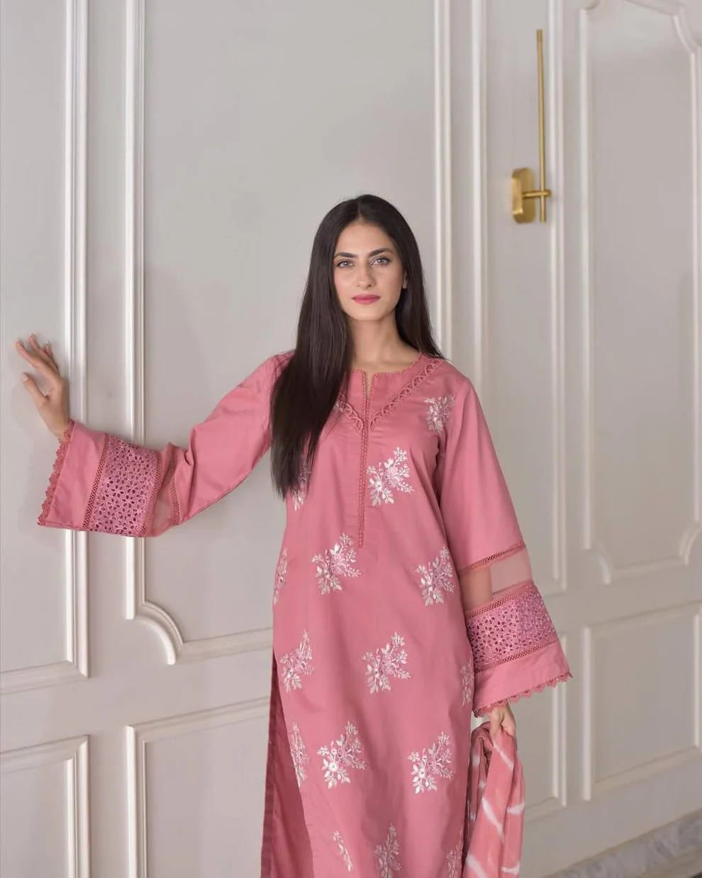 Pink Pastel Roman Silk Embroidered Kurta Pant & Dupatta