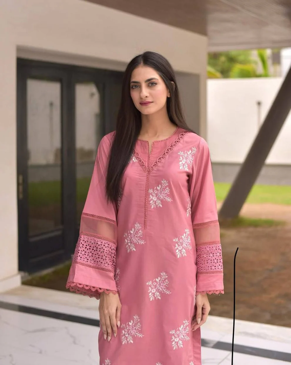 Pink Pastel Roman Silk Embroidered Kurta Pant & Dupatta
