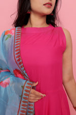 Pink Solid Cotton Rayon Kurta & Pants With Organza Dupatta