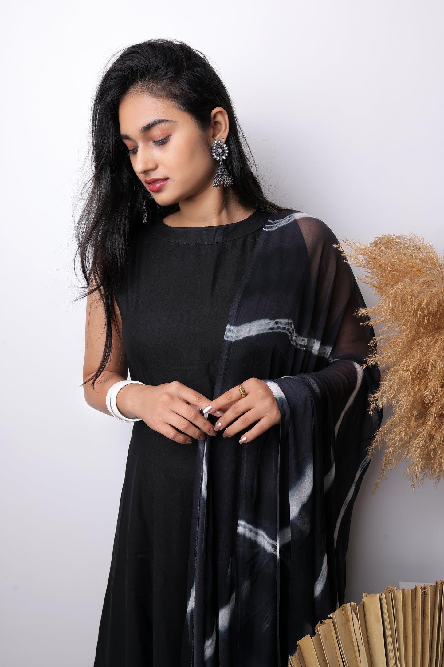 Solid black pleated Kurta Trousers with Dupatta