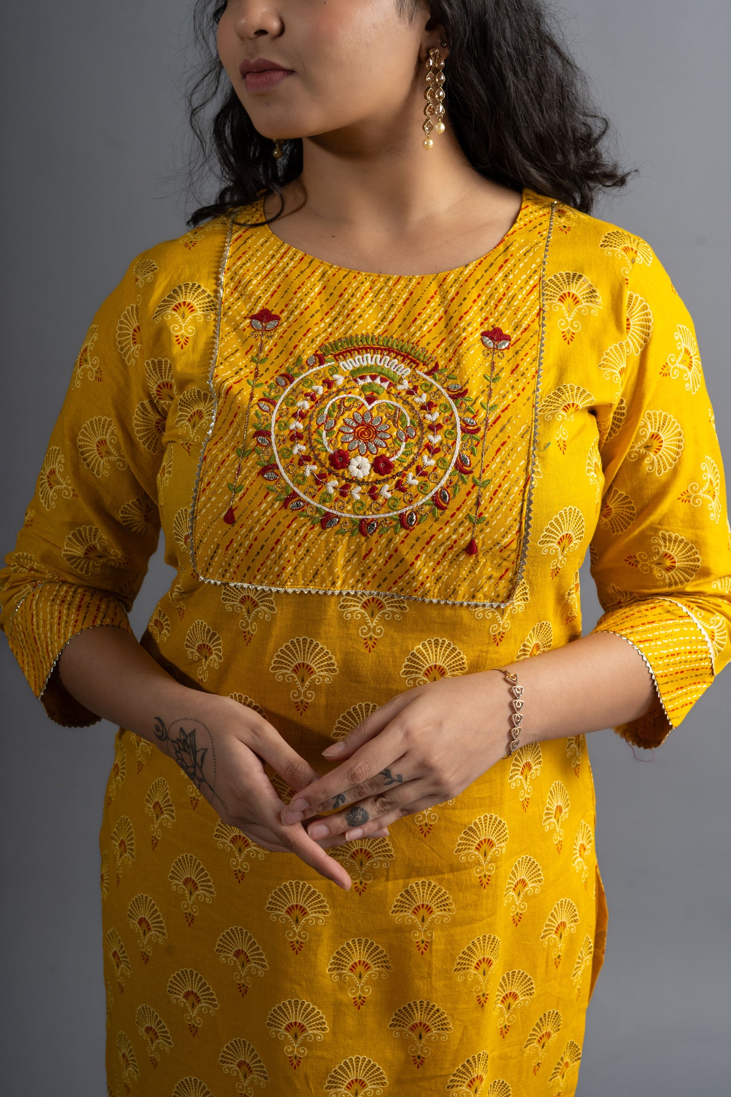 Yellow Cotton Printed Kurta pants with Dupatta (Set of 3)