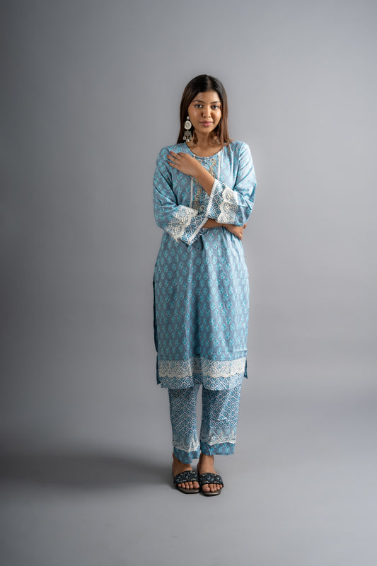 Blue Floral Printed Pure Cotton Kurta with Trousers & With Dupatta
