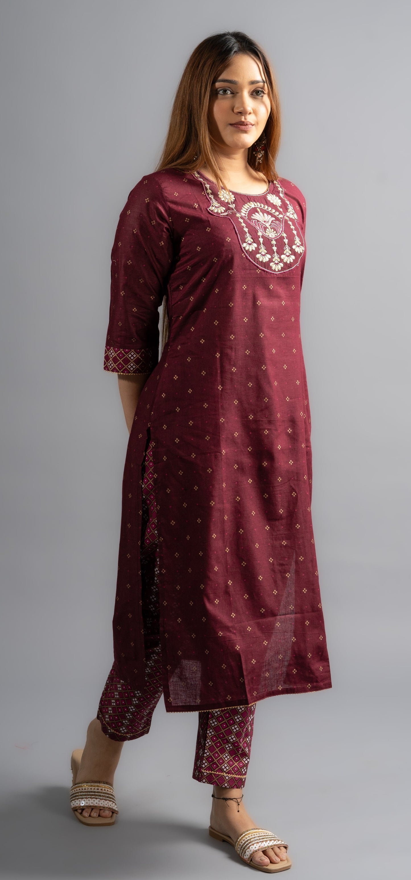 Plum Silk Printed Kurta pants with Dupatta (Set of 3)