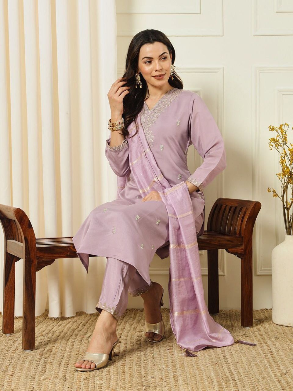 Lilac Silk Embrodried Kurta Pant With Dupatta Set