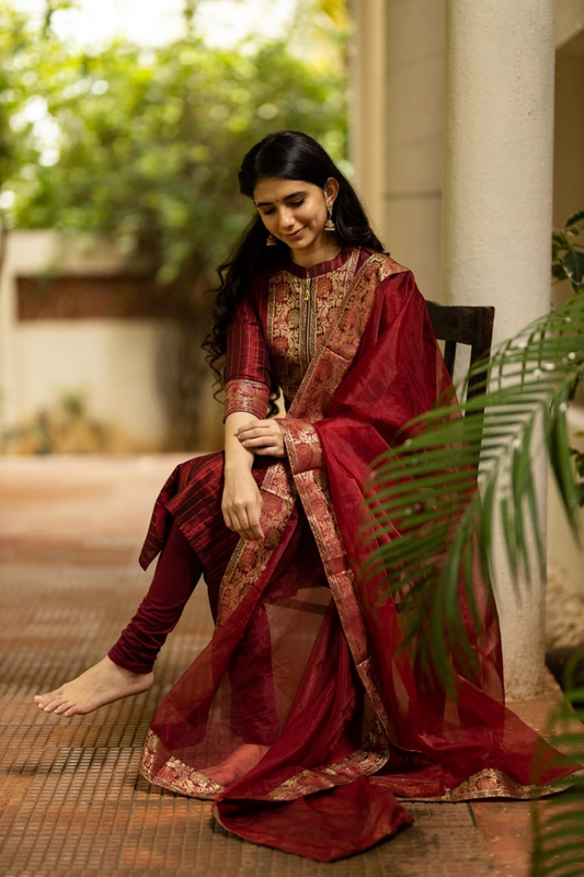 Maroon Cotton Banarasi Zari Work Kurta  Pant & Dupatta