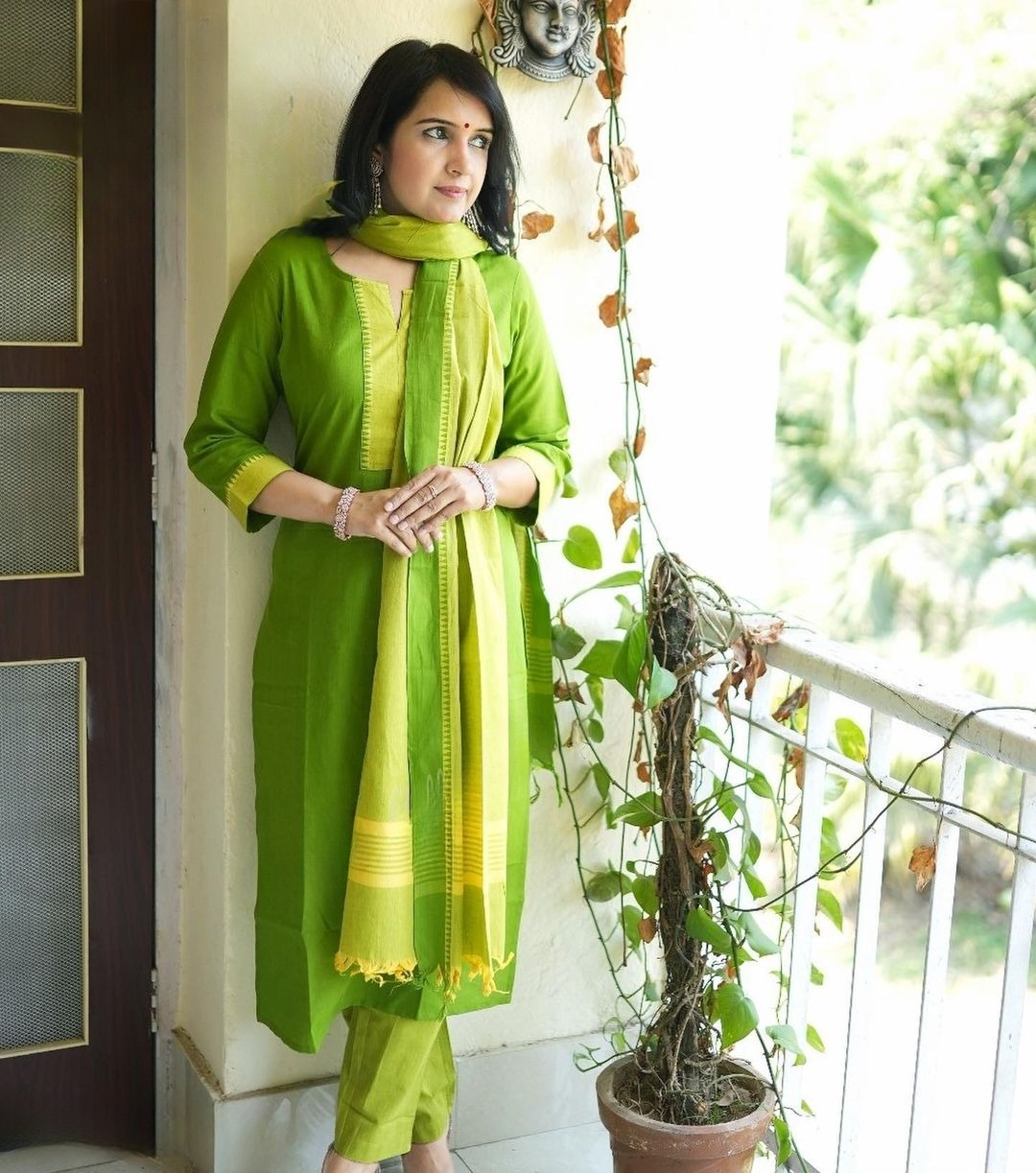 South Cotton Handloom Zari Self Thread  Kurti Pant & Dupatta