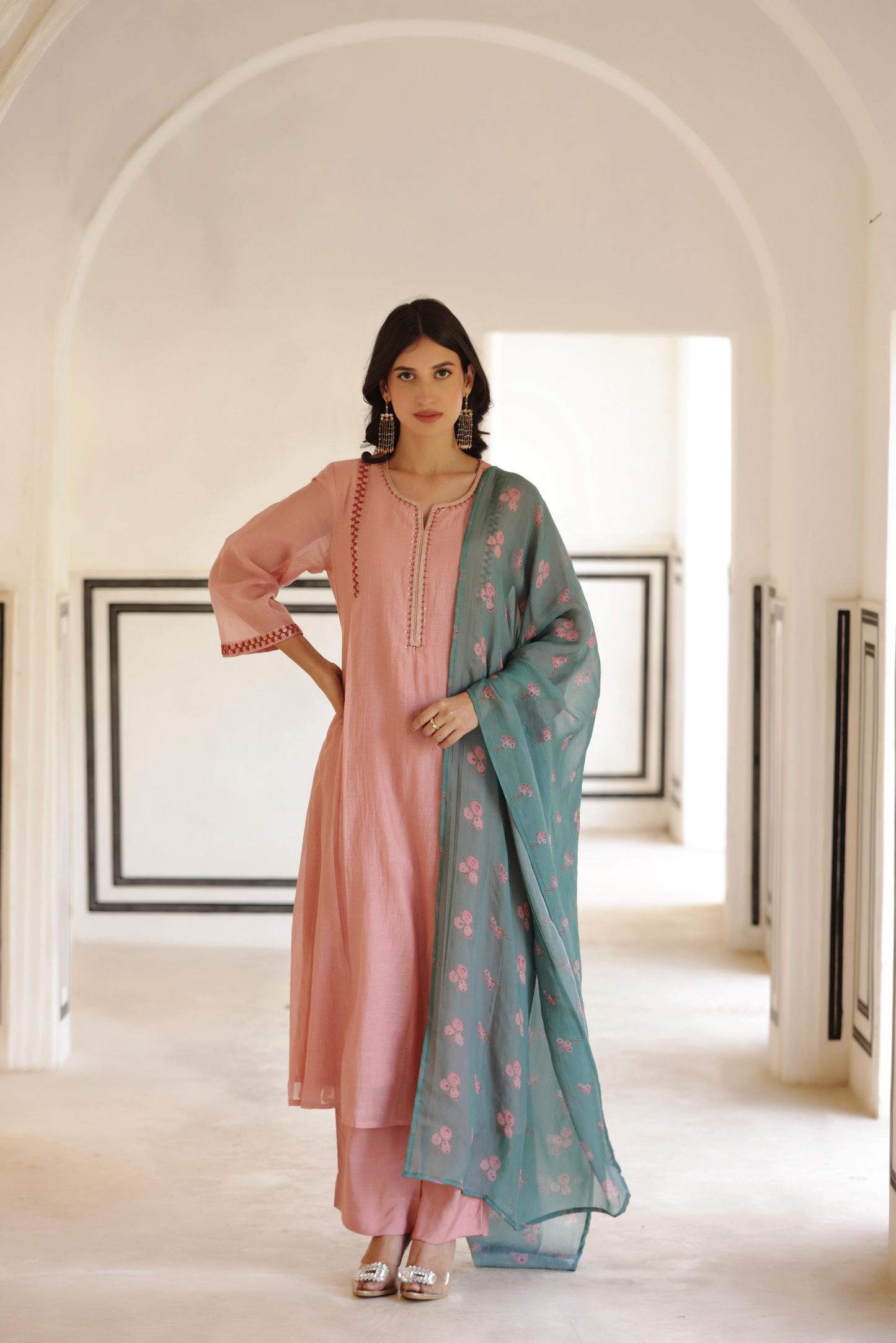 Mal Chanderi Embroidered Kurta Pant & Dupatta