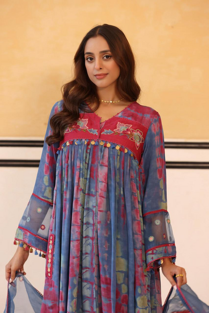Embroidered Muslin Kurti Pant With Duptta Set With Yoke Work (2 Colors)