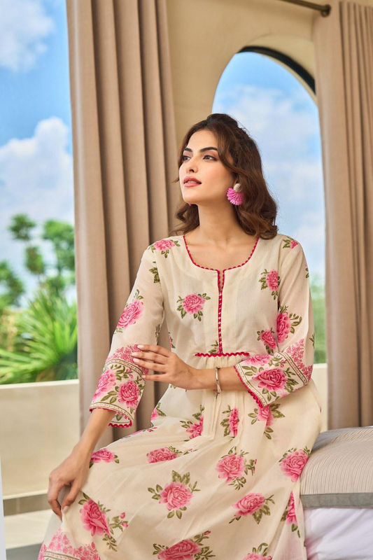 Beige Floral Mul Chanderi Kurta Pant Set