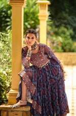 Puple Gamthi Georgette Gown